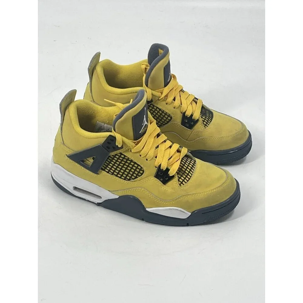 Yellow Air Jordans  4 Retro GS Lightning  2021 Mid Light  SZ 6Y 408452-700